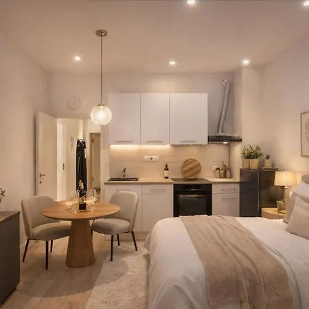Old Town Story Apartment *
